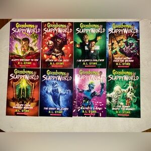 Scholastic Goosebumps SlappyWorld Box Set - Green and Red